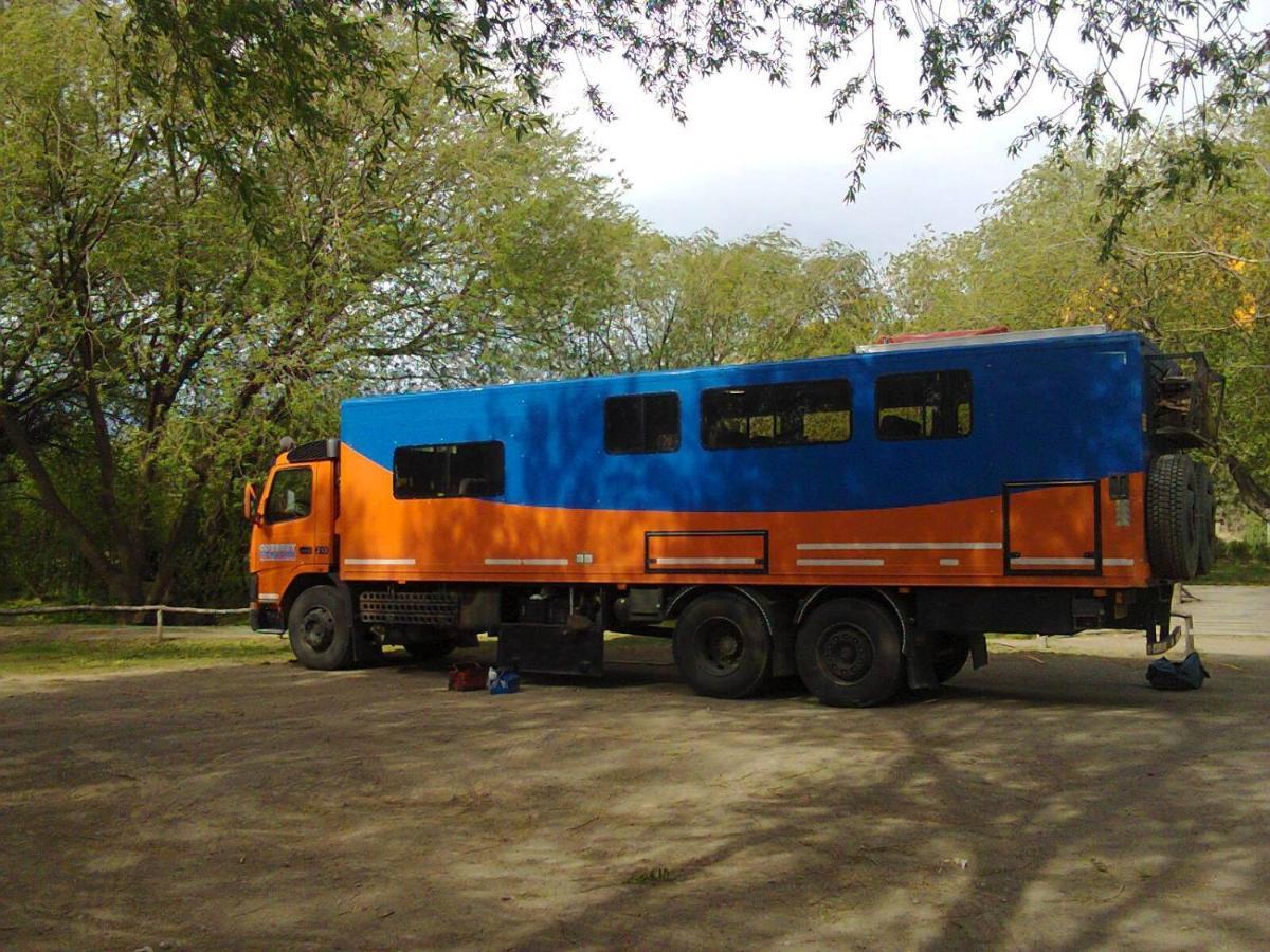 Camping Y Hostal El Ovejero El Calafate Eksteriør billede