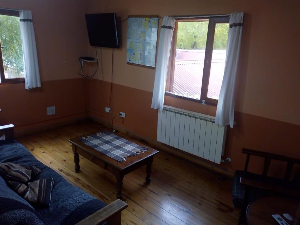 Camping Y Hostal El Ovejero El Calafate Eksteriør billede
